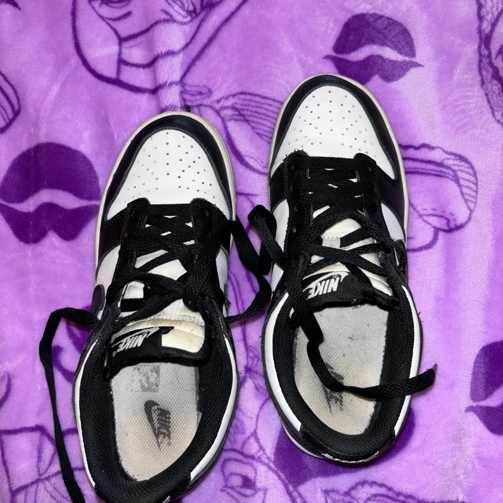 Nike Dunks - Picture 5 of 5